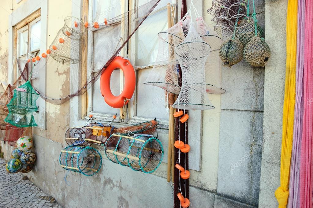 Families enjoying the beach and market in Løkken