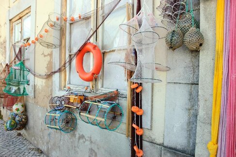 Families enjoying the beach and market in Løkken