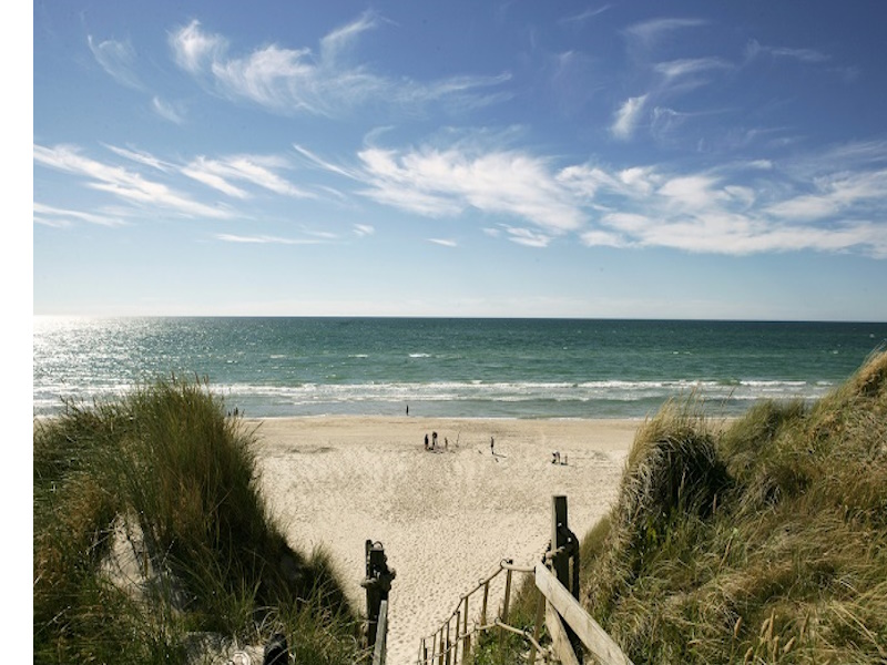 Strand og klitter ved Vesterhavet